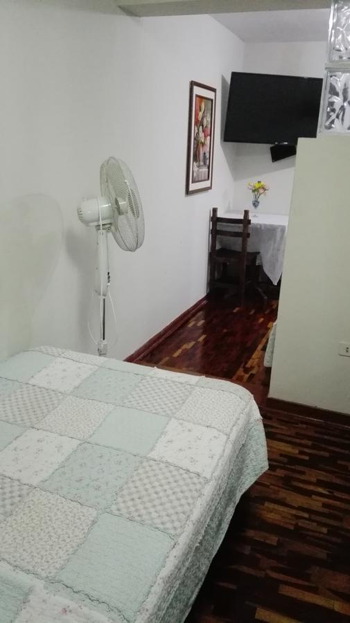 Residencial El Sol De Los Pinos Bed & Breakfast Trujillo Eksteriør bilde