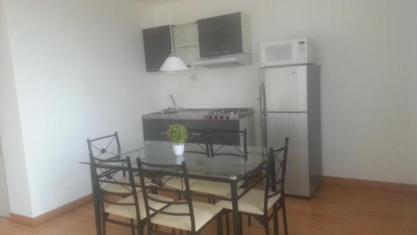 Residencial El Sol De Los Pinos Bed & Breakfast Trujillo Eksteriør bilde
